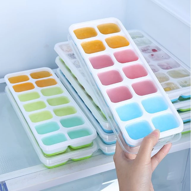 Khay Làm Đá Silicon Có Nắp Đậy 14 Viên