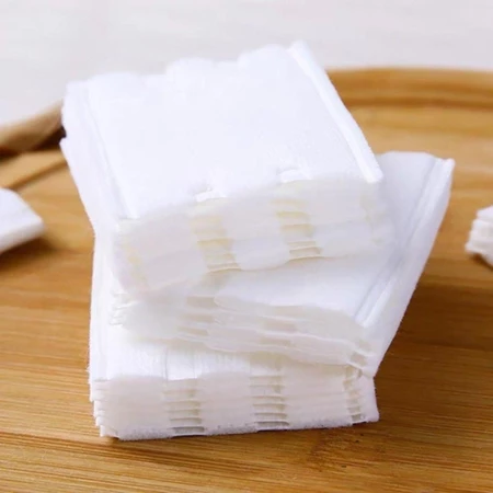 Bông tẩy trang Nhật 3 lớp 222 miếng Natural Cotton Pad
