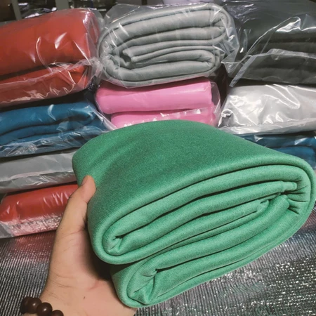 CHĂN NỈ VĂN PHÒNG (1m2 x 1m7), chăn nằm văn phòng, cty, cắm trại, vv..... mềm mại, ấm áp